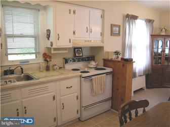 2001 Butztown Road Bethlehem, PA 18017 - Photo 5 of 12 Kitchen