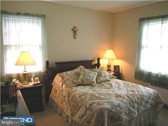 2001 Butztown Road Bethlehem, PA 18017 - Photo 6 of 12 Bedroom - Main
