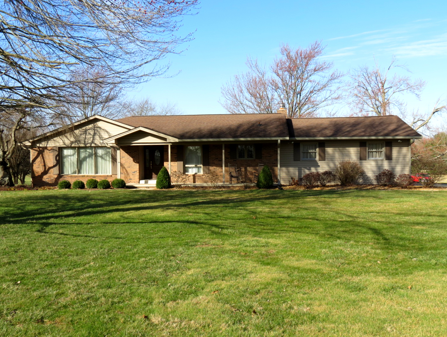 1502 North 500 East Columbus, IN 47203 - Photo 1 of 22