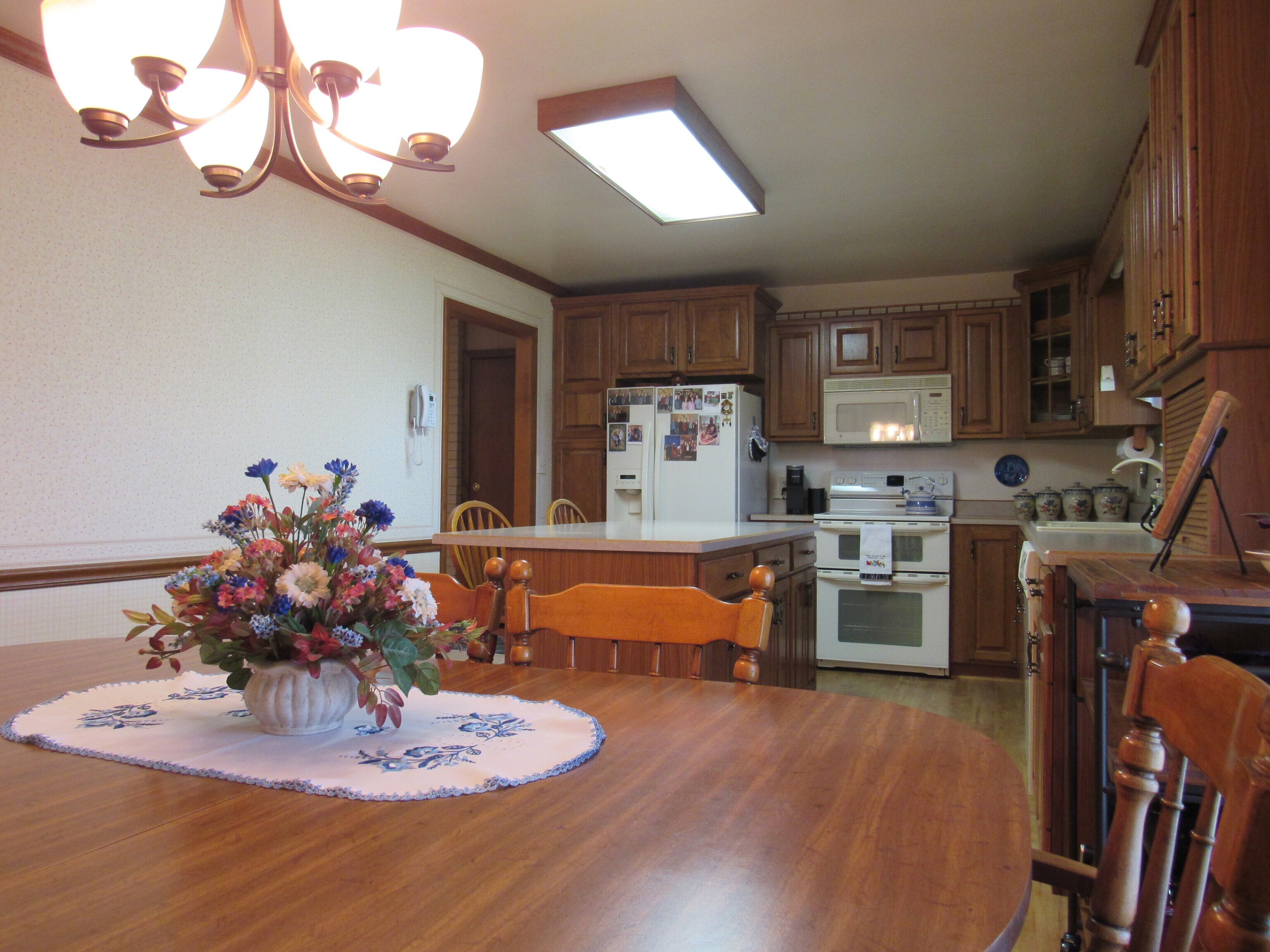 1502 North 500 East Columbus, IN 47203 - Photo 7 of 22