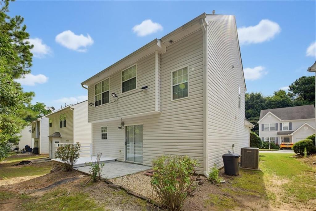 137 Spring Walk Way Lawrenceville, GA 30046 - Photo 25 of 29 Gallery Image 25