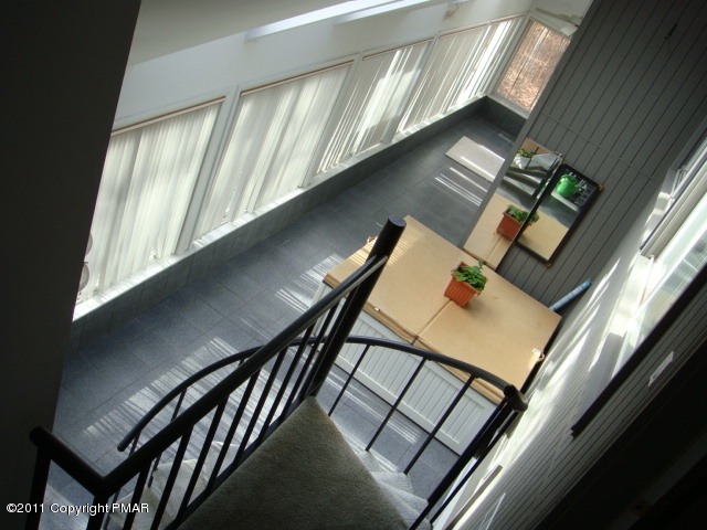 726 Decker Road Bushkill, PA 18324 - Photo 9 of 28 a view of an entryway