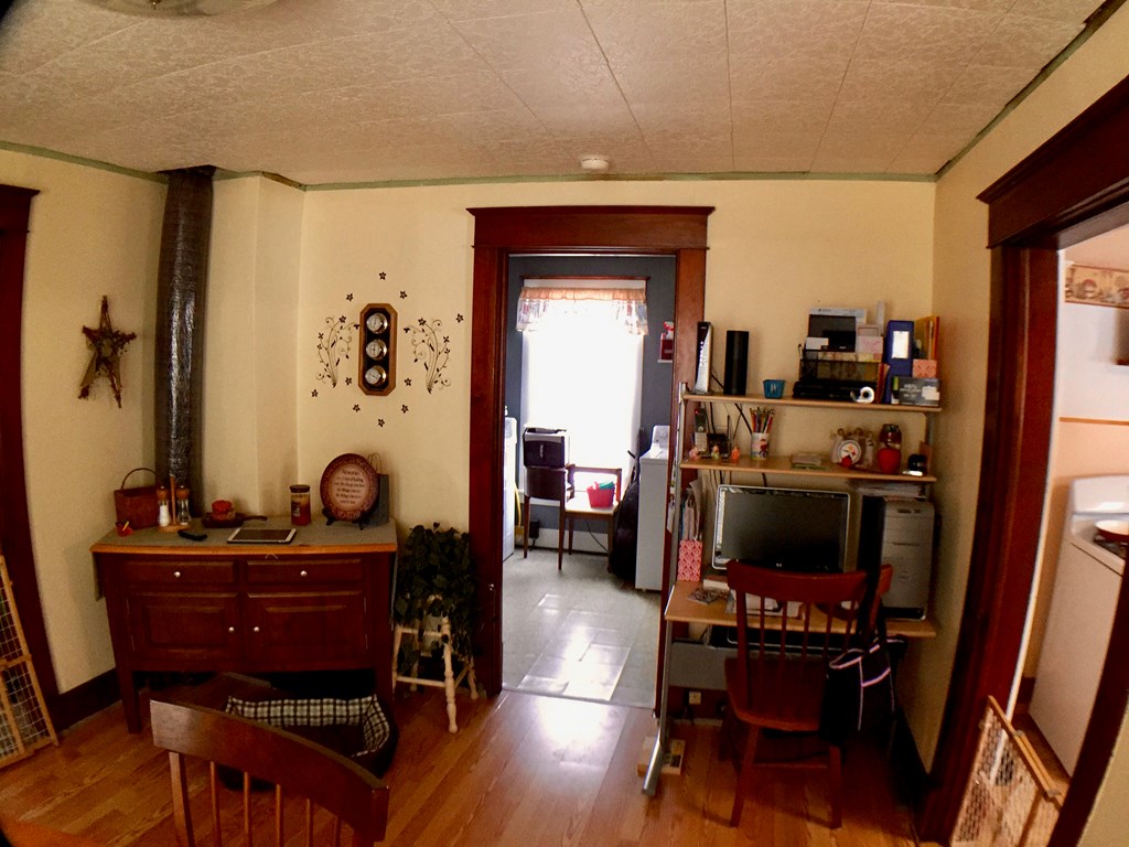326 Oak Road Oil City, PA 16301 - Photo 9 of 27 Gallery Image 9