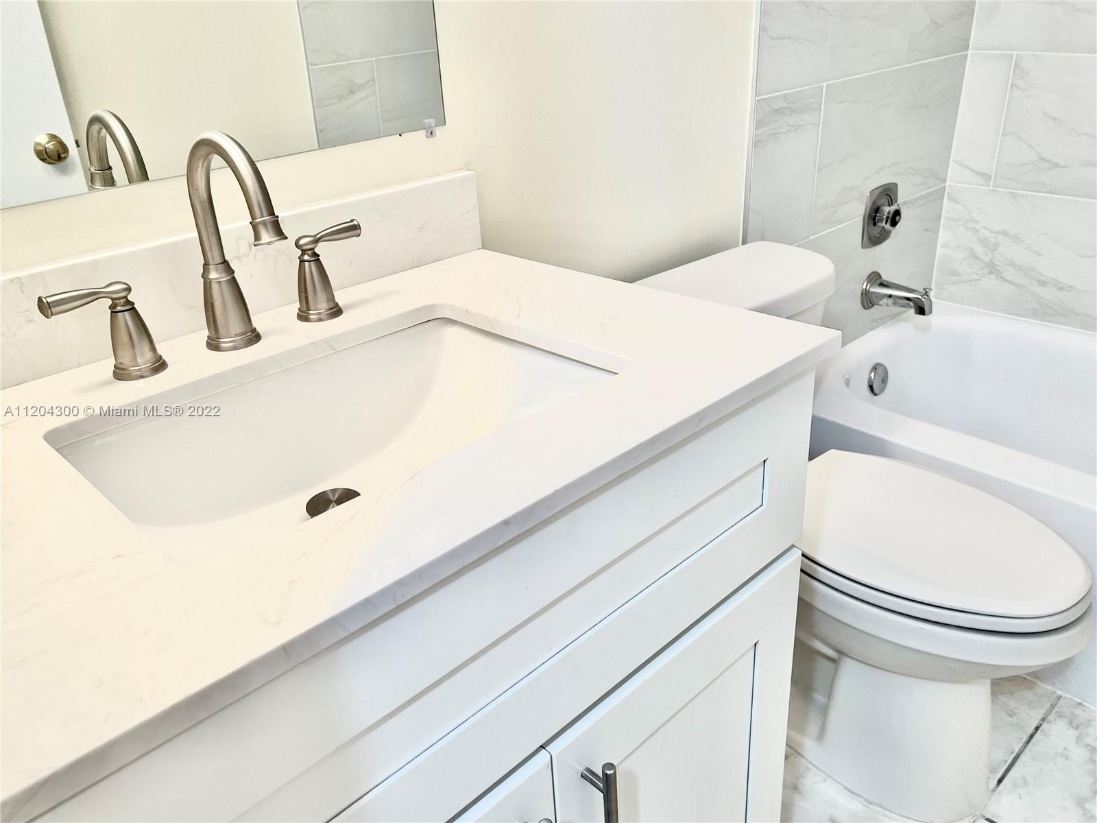 150 Pineview Road, Unit K3 Jupiter, FL 33469 - Photo 12 of 38