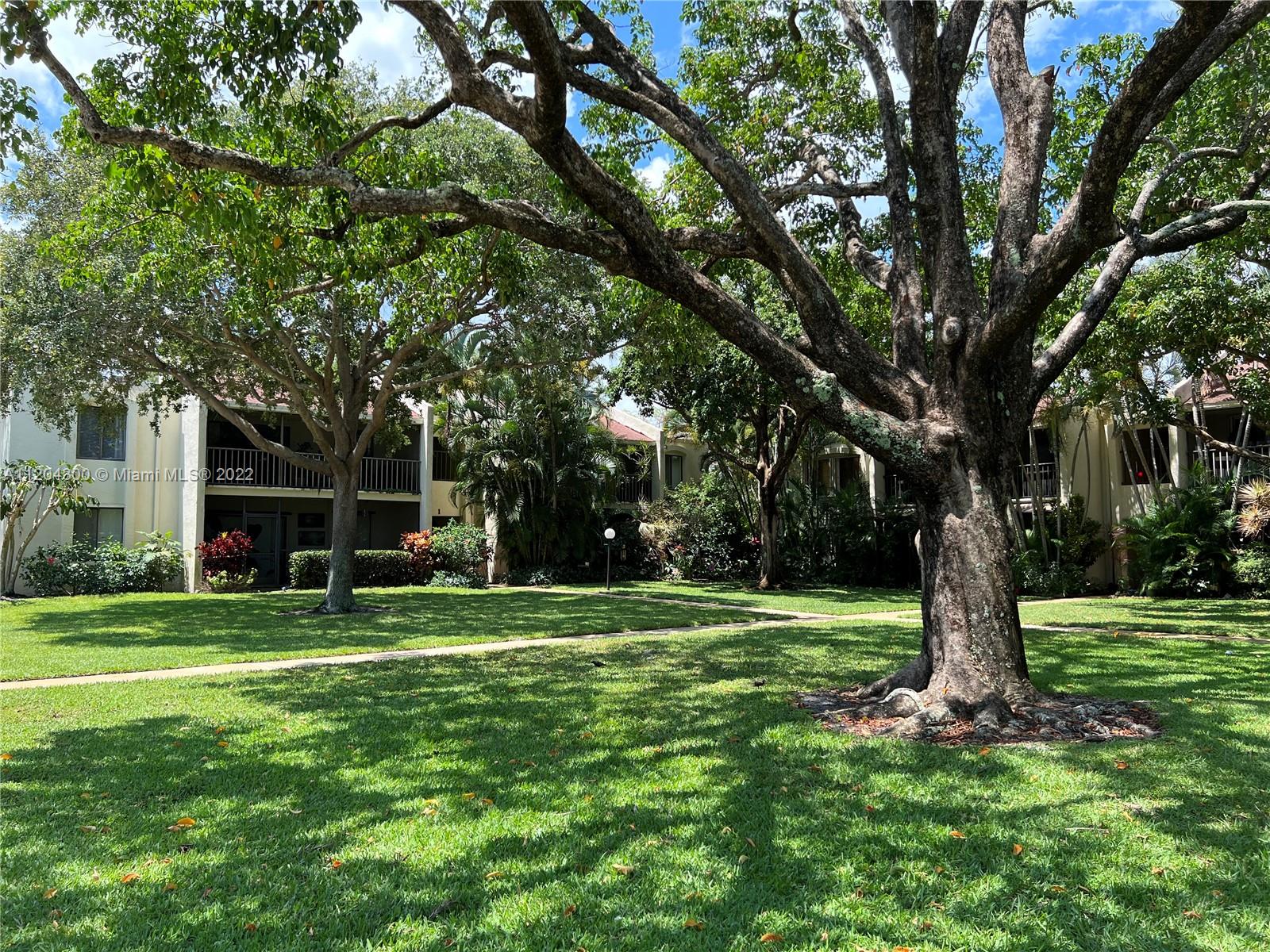 150 Pineview Road, Unit K3 Jupiter, FL 33469 - Photo 29 of 38