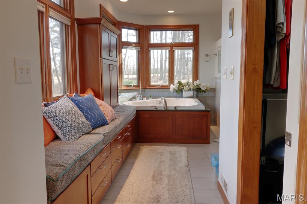 8002 Dittmer Ridge Road Dittmer, MO 63023 - Photo 13 of 42