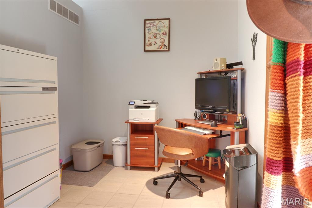 8002 Dittmer Ridge Road Dittmer, MO 63023 - Photo 17 of 42