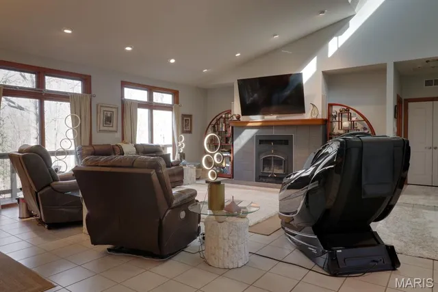 $529,000 | 8002 Dittmer Ridge Road, Dittmer, MO 63023