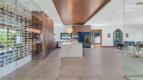 $3,495,000 | 5812 North 44th Place, Phoenix, AZ 85018