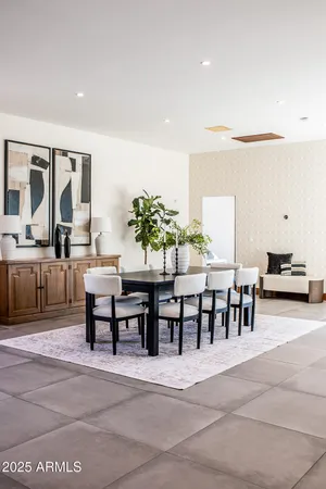 $3,495,000 | 5812 North 44th Place, Phoenix, AZ 85018