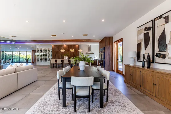 $3,495,000 | 5812 North 44th Place, Phoenix, AZ 85018