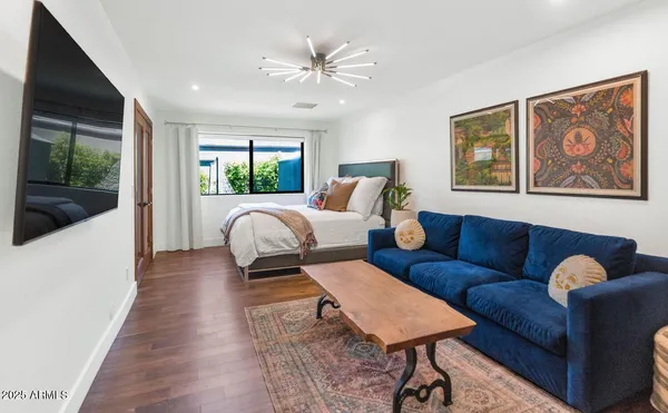 $3,495,000 | 5812 North 44th Place, Phoenix, AZ 85018