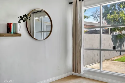 $1,249,988 | 6514 Coldwater Canyon Avenue, North Hollywood, CA 91606
