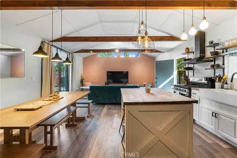 $1,249,988 | 6514 Coldwater Canyon Avenue, North Hollywood, CA 91606