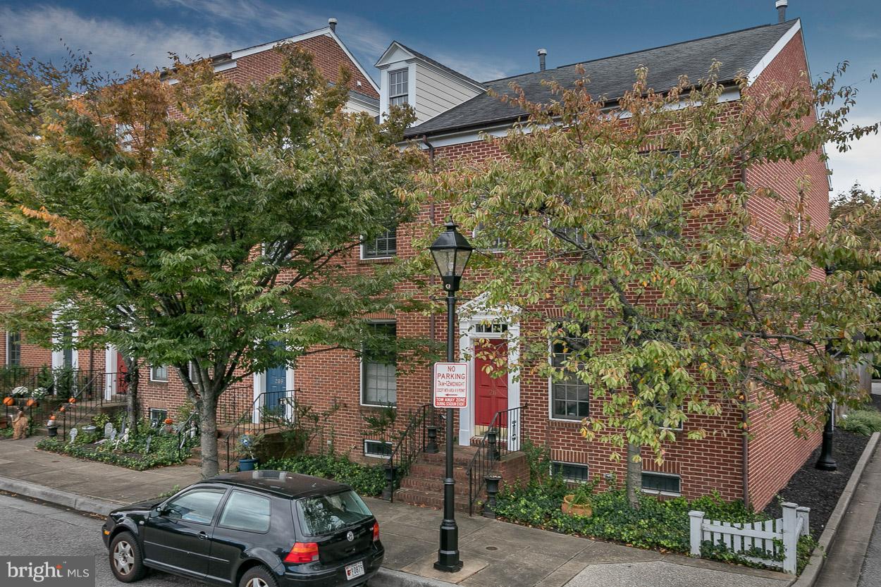 211 West Hill Street Baltimore, MD 21230 - Photo 41 of 52 Beautiful End-of-Group Townhouse!