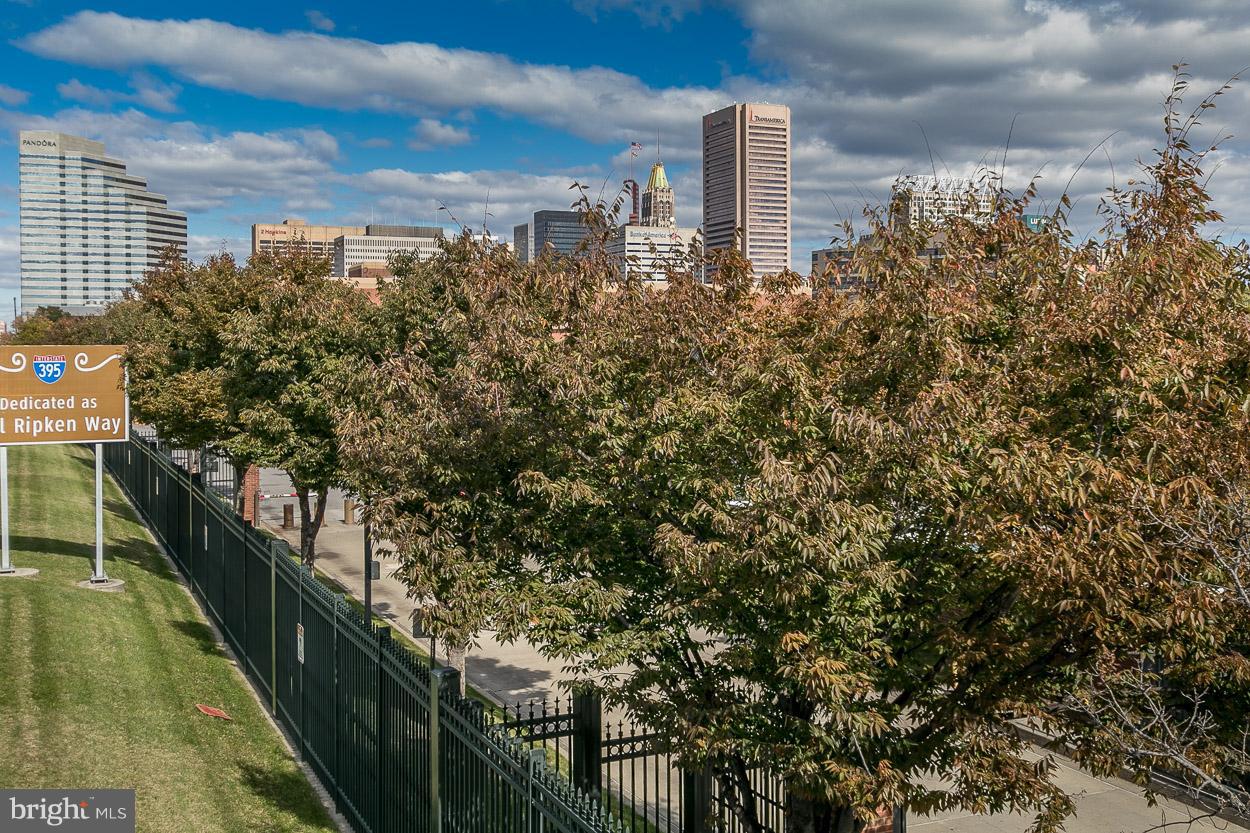 211 West Hill Street Baltimore, MD 21230 - Photo 49 of 52 Convenient to Downtown!