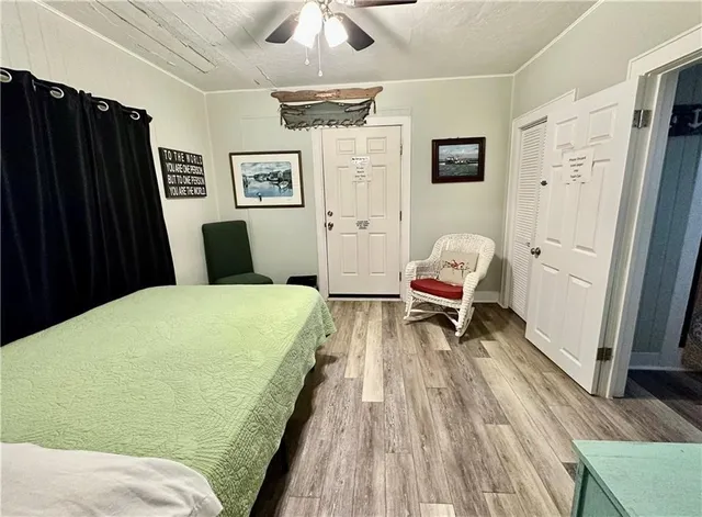 $1,250,000 | 3302-3304 Surfside Boulevard, Corpus Christi, TX 78402