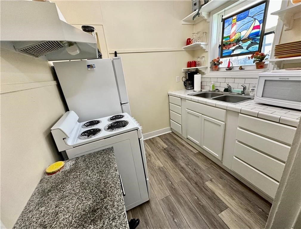 3302-3304 Surfside Boulevard Corpus Christi, TX 78402 - Photo 23 of 34