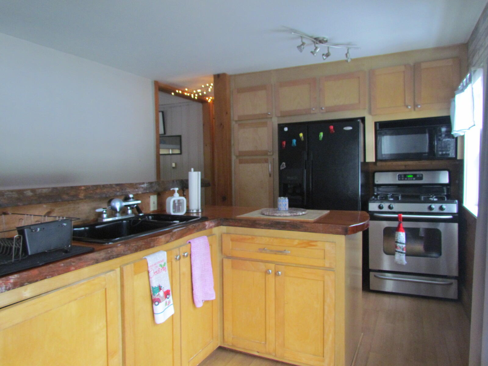 32 Station Road Oxford, ME 04270 - Photo 19 of 35 IMG_1191