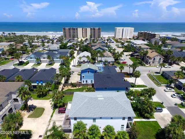 $1,850 | 630 2nd Street South, Unit 4, Jacksonville Beach, FL 32250