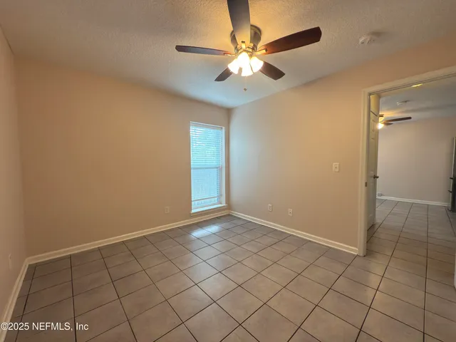 $1,850 | 630 2nd Street South, Unit 4, Jacksonville Beach, FL 32250