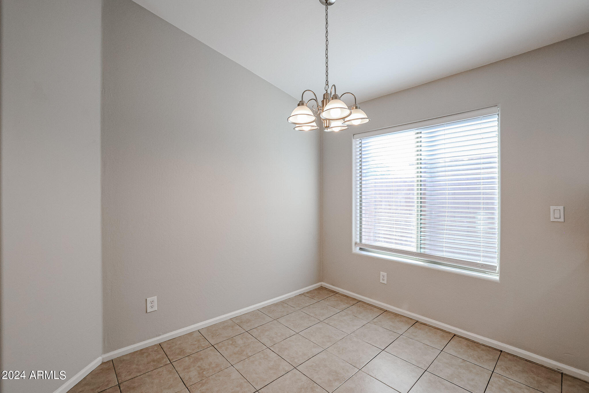 1419 East Pryor Road San Tan Valley, AZ 85140 - Photo 17 of 30 dining