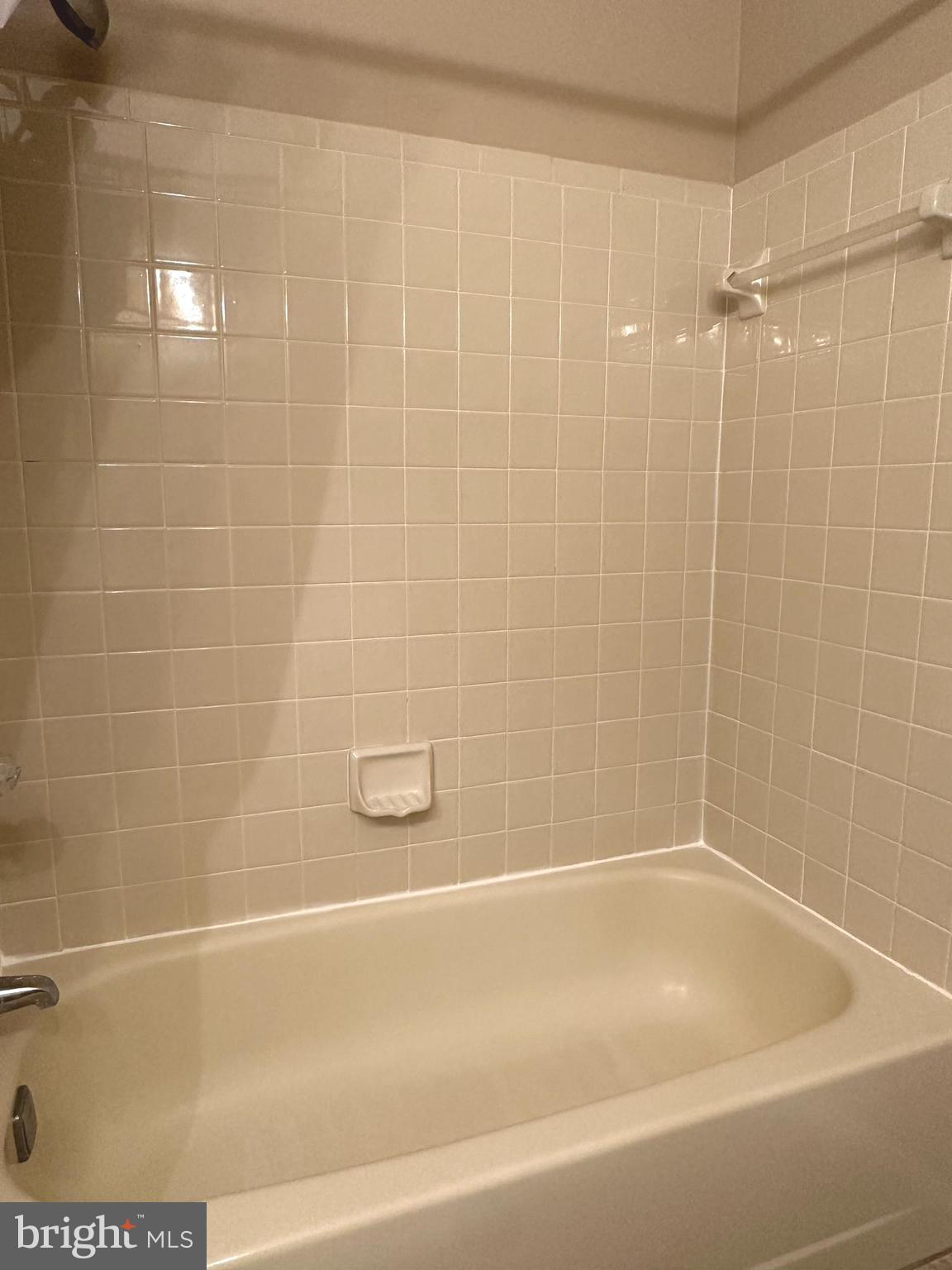 213 Boothby Court Sewell, NJ 08080 - Photo 16 of 17 Spare Bathroom