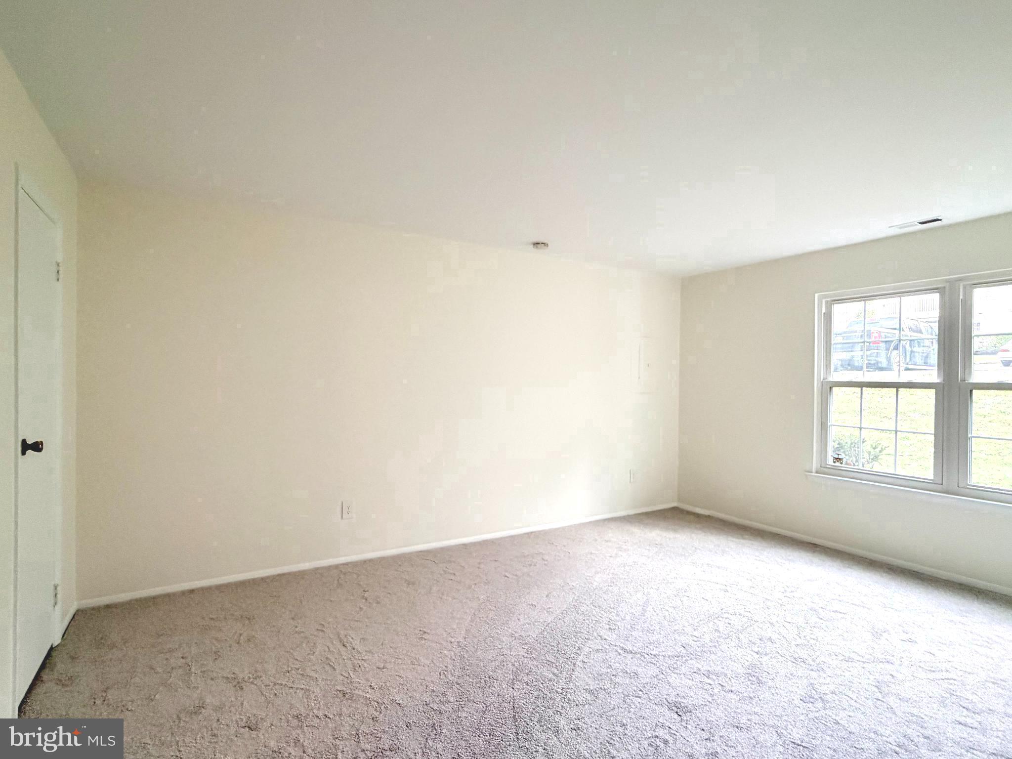 213 Boothby Court Sewell, NJ 08080 - Photo 9 of 17 Master Bedroom