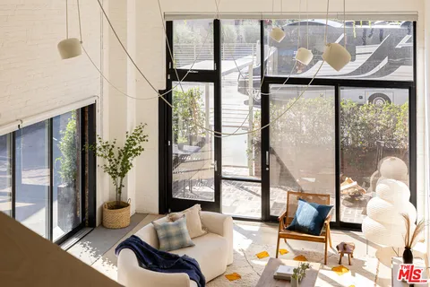 $1,425,000 | 1850 Industrial Street, Unit 107, Los Angeles, CA 90021