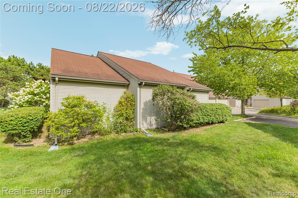732 Hamilton Court Rochester Hills, MI 48307 - Photo 35 of 39 Gallery Image 35