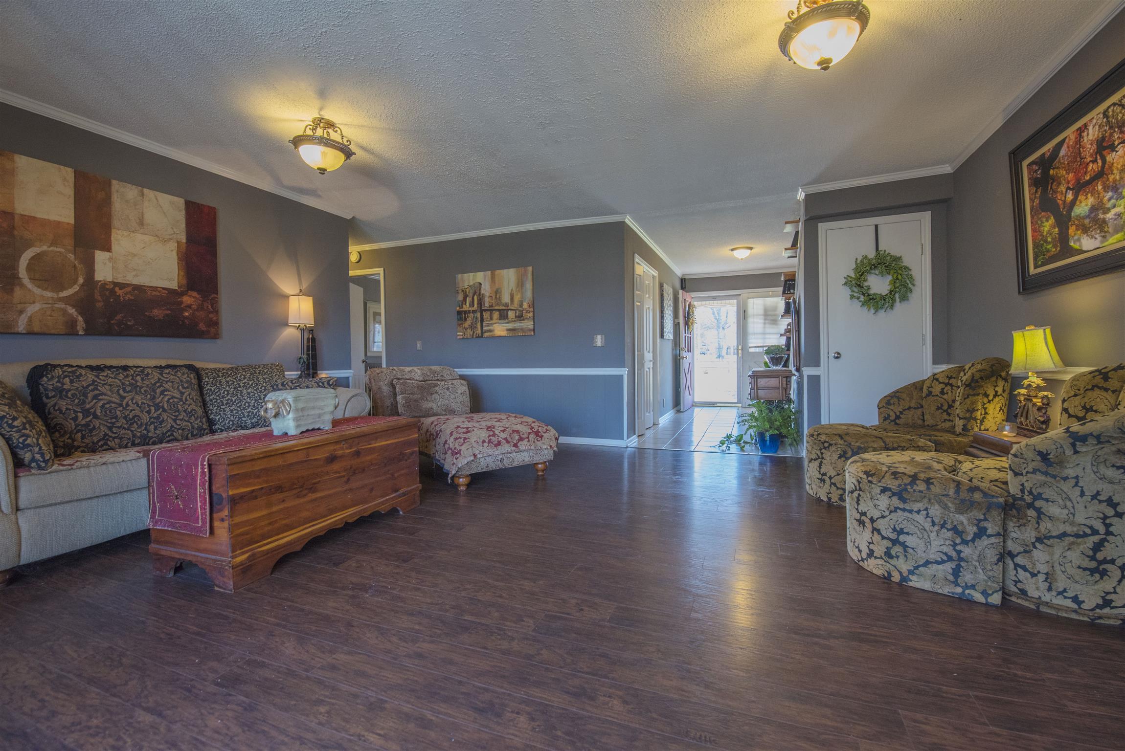 Spacious Living Room