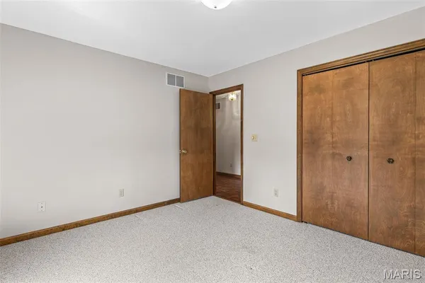 $379,900 | 13113 Lakewood Drive, Ste. Genevieve, MO 63670