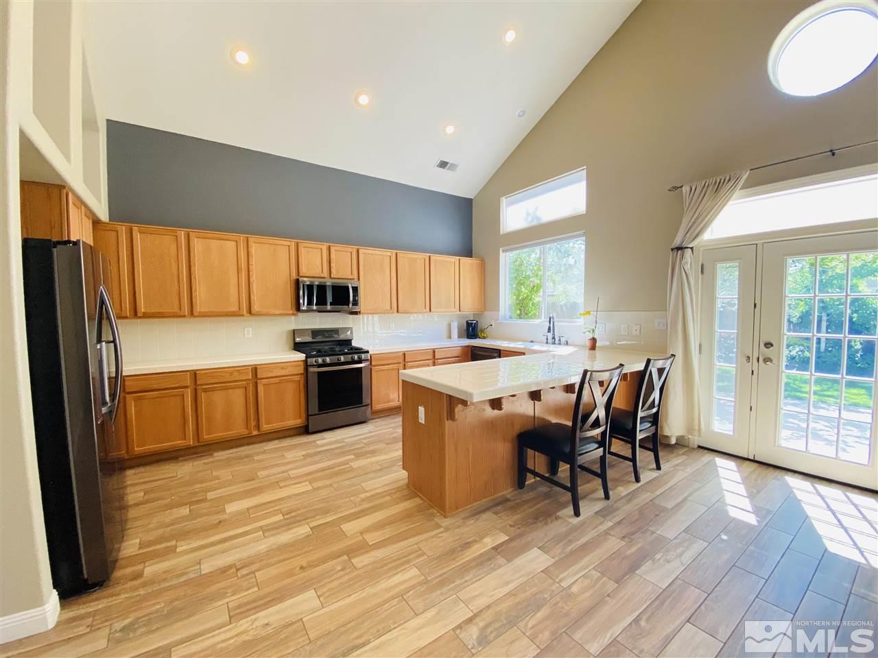 1506 Crestview Road Fernley, NV 89408 - Photo 8 of 14 Photo 8