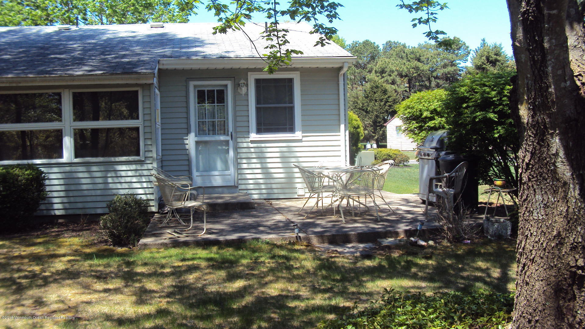 38 Berkshire Road Whiting, NJ 08759 - Photo 6 of 27 DSC07725