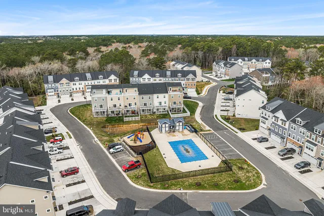 $559,000 | 12435 Sea Oaks Lane, Unit 3, Berlin, MD 21811