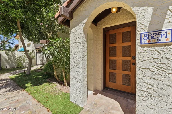 $1,950 | 8825 South 48th Street, Unit 1, Phoenix, AZ 85044