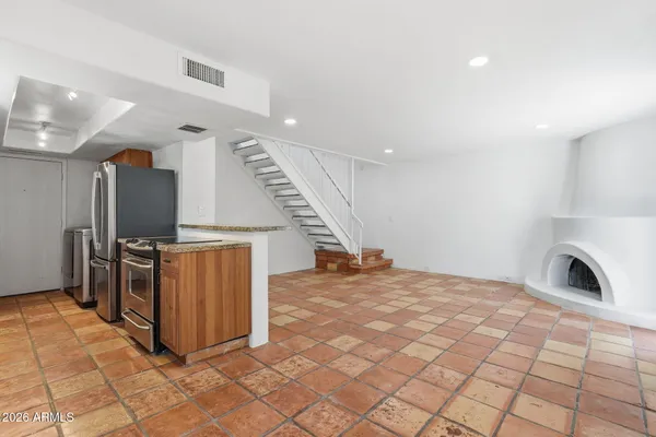 $1,950 | 8825 South 48th Street, Unit 1, Phoenix, AZ 85044