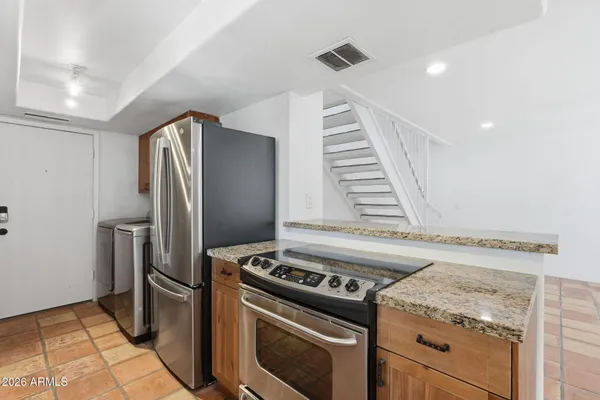 $1,950 | 8825 South 48th Street, Unit 1, Phoenix, AZ 85044