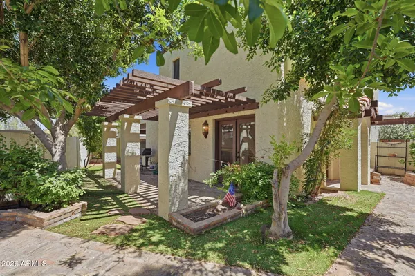 $1,950 | 8825 South 48th Street, Unit 1, Phoenix, AZ 85044