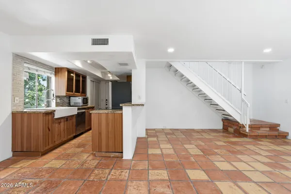 $1,950 | 8825 South 48th Street, Unit 1, Phoenix, AZ 85044