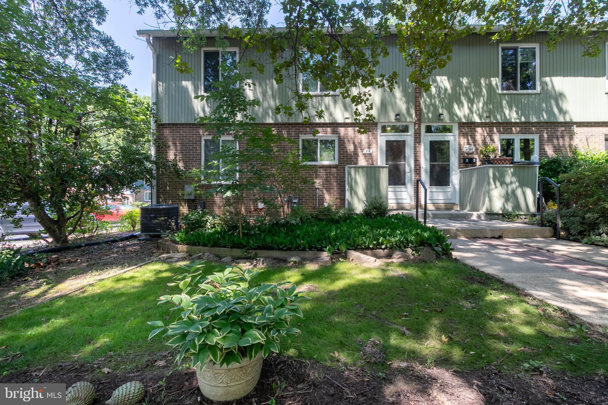 5 Laurel Hill Road Greenbelt, MD 20770 - Photo 1 of 37 Great corner lot!