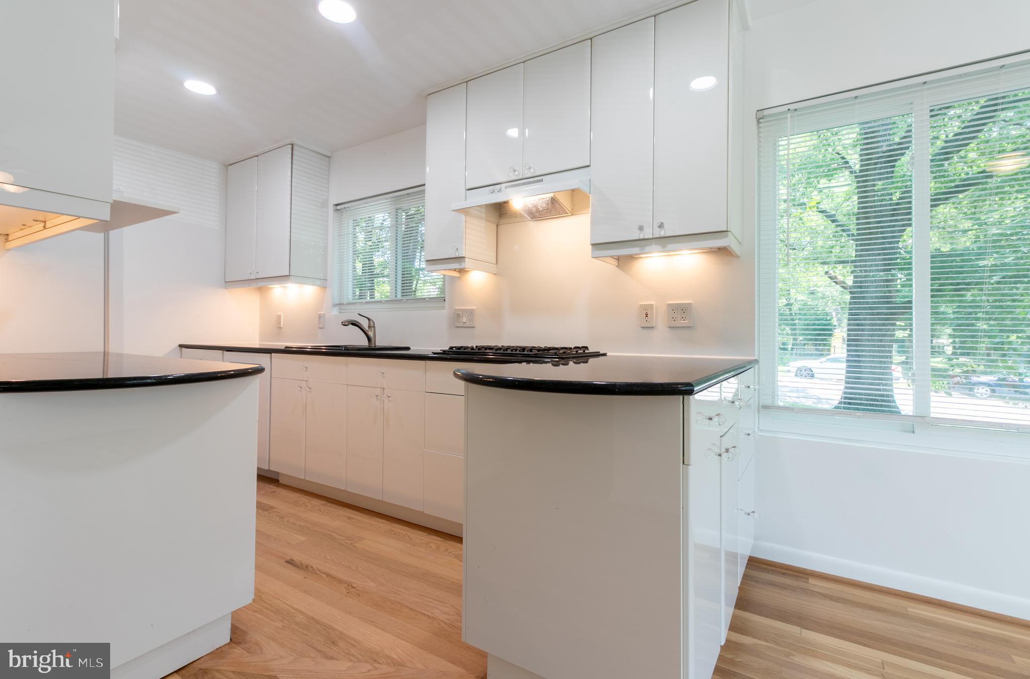 5 Laurel Hill Road Greenbelt, MD 20770 - Photo 12 of 37 Gallery Image 12