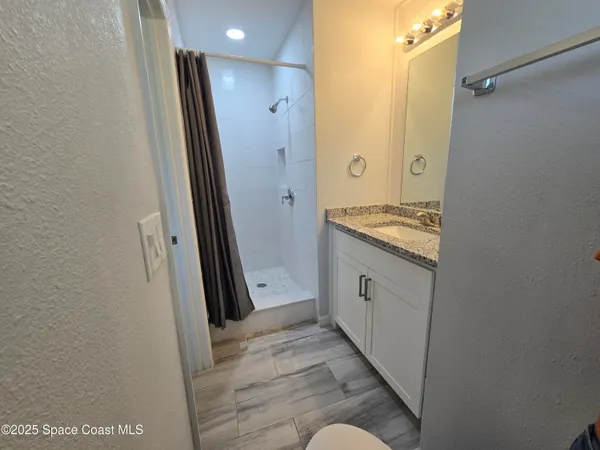 $2,000 | 780 Mohawk Avenue, Melbourne, FL 32935