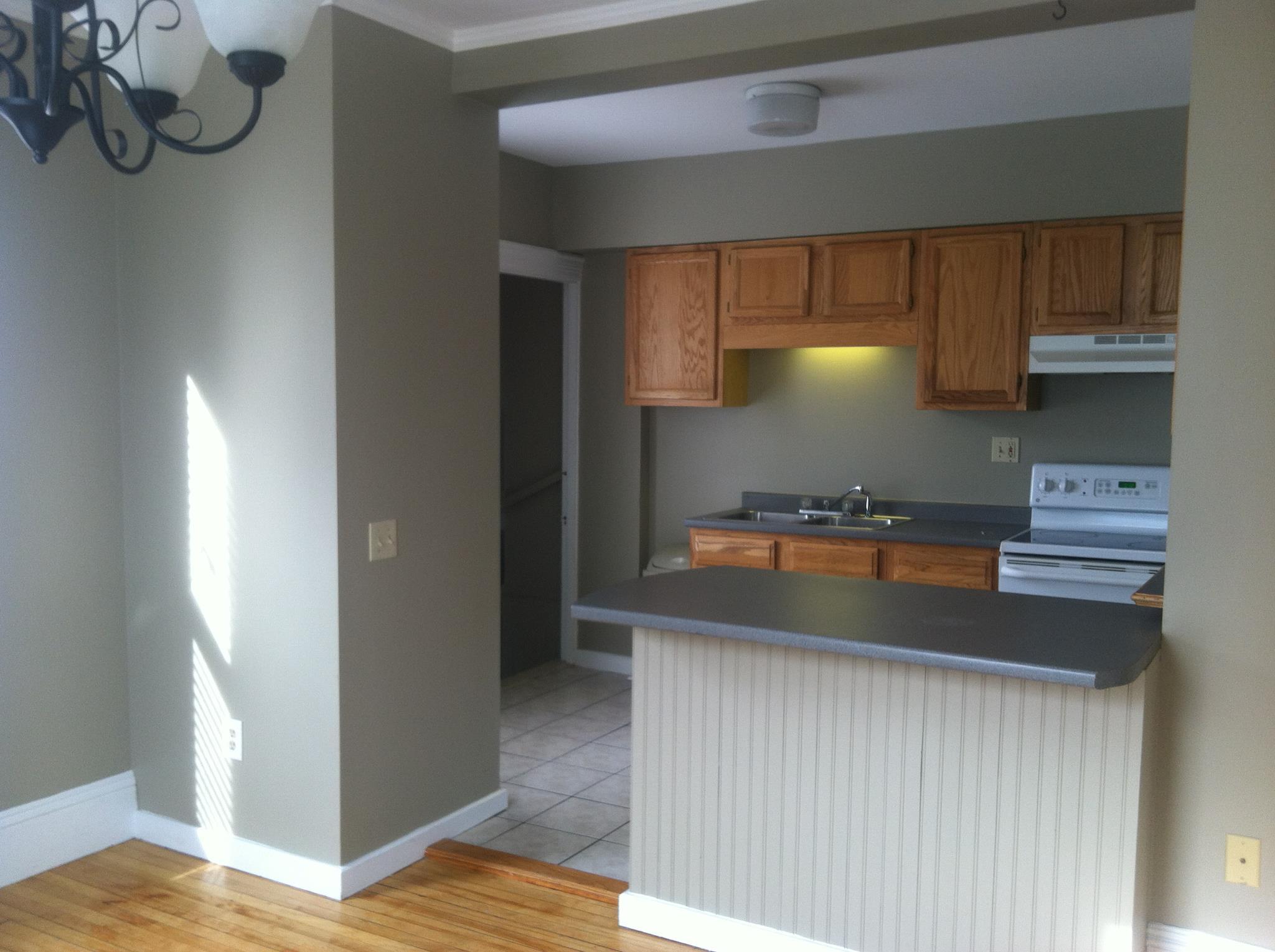 348 State Street Bangor, ME 04401 - Photo 10 of 27 220015_4348964244044_1964363265_o