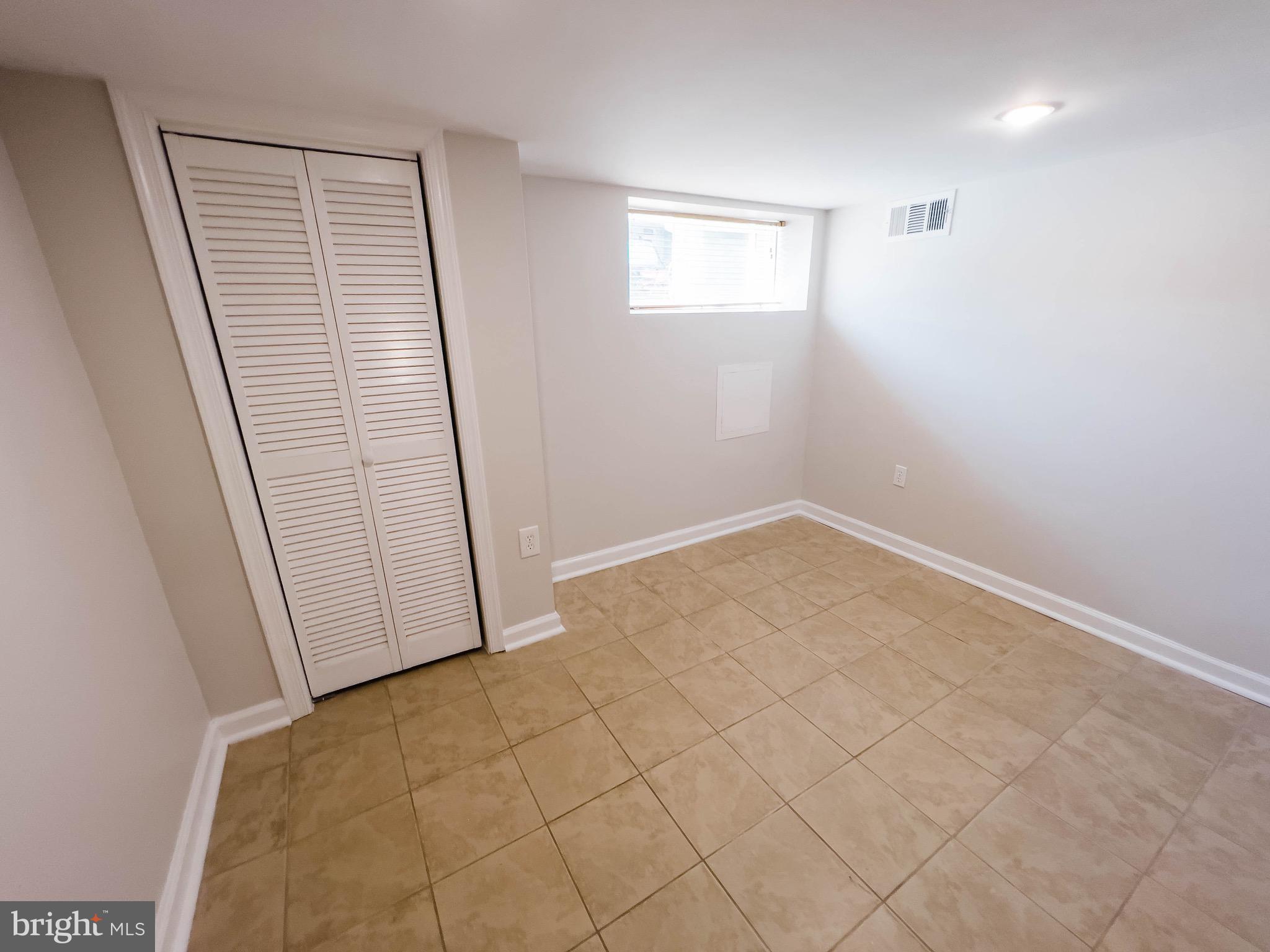 721 South Milton Avenue Baltimore, MD 21224 - Photo 20 of 23