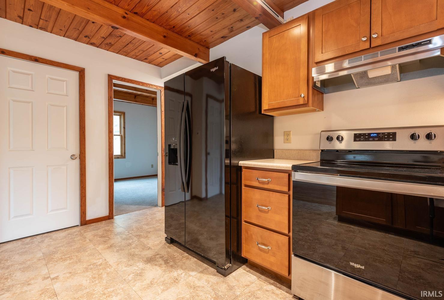 3850 South Snoddy Road Bloomington, IN 47401 - Photo 13 of 36