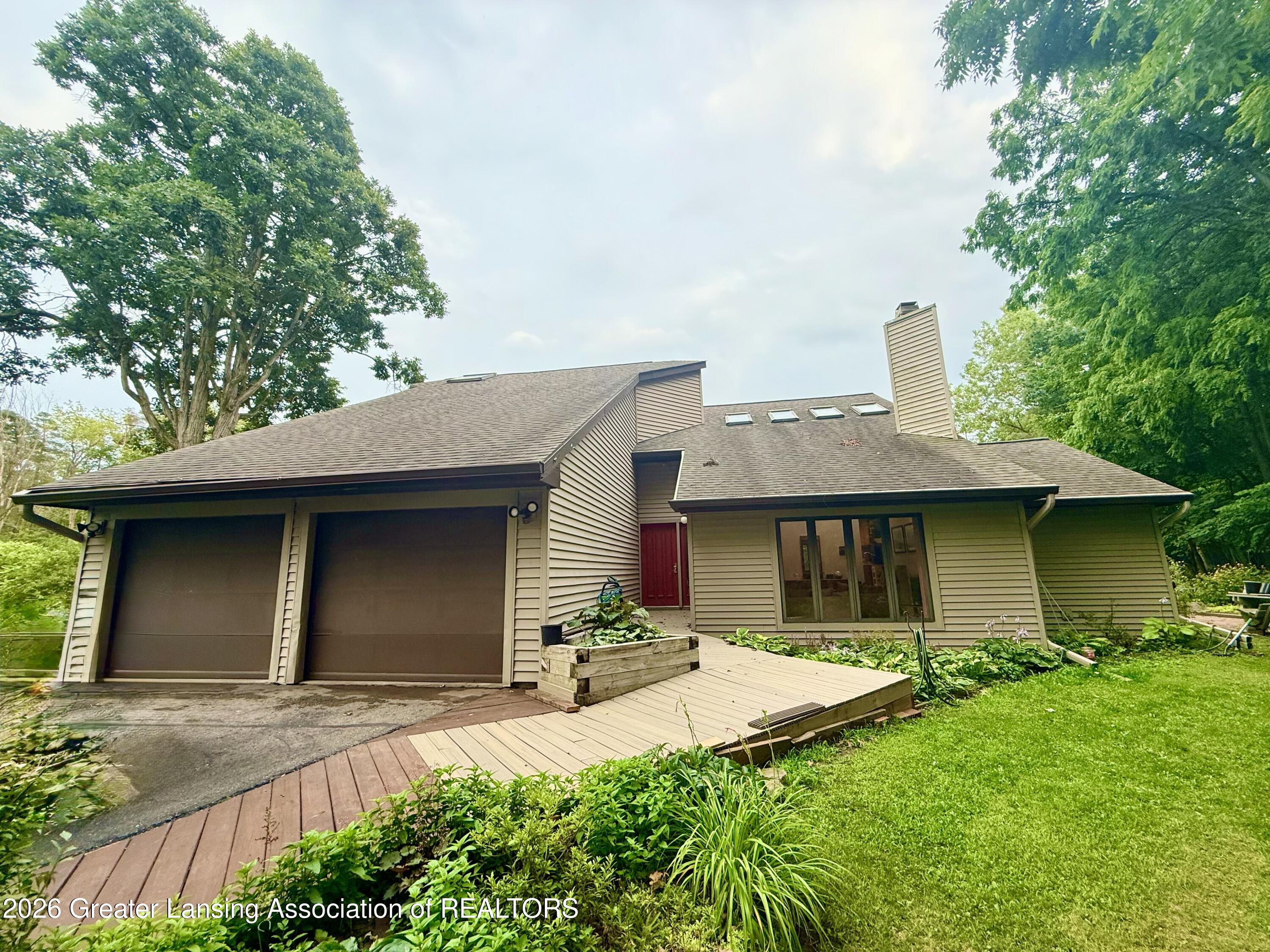 1231 Jolly Road Okemos, MI 48864 - Photo 1 of 21 IMG_3072
