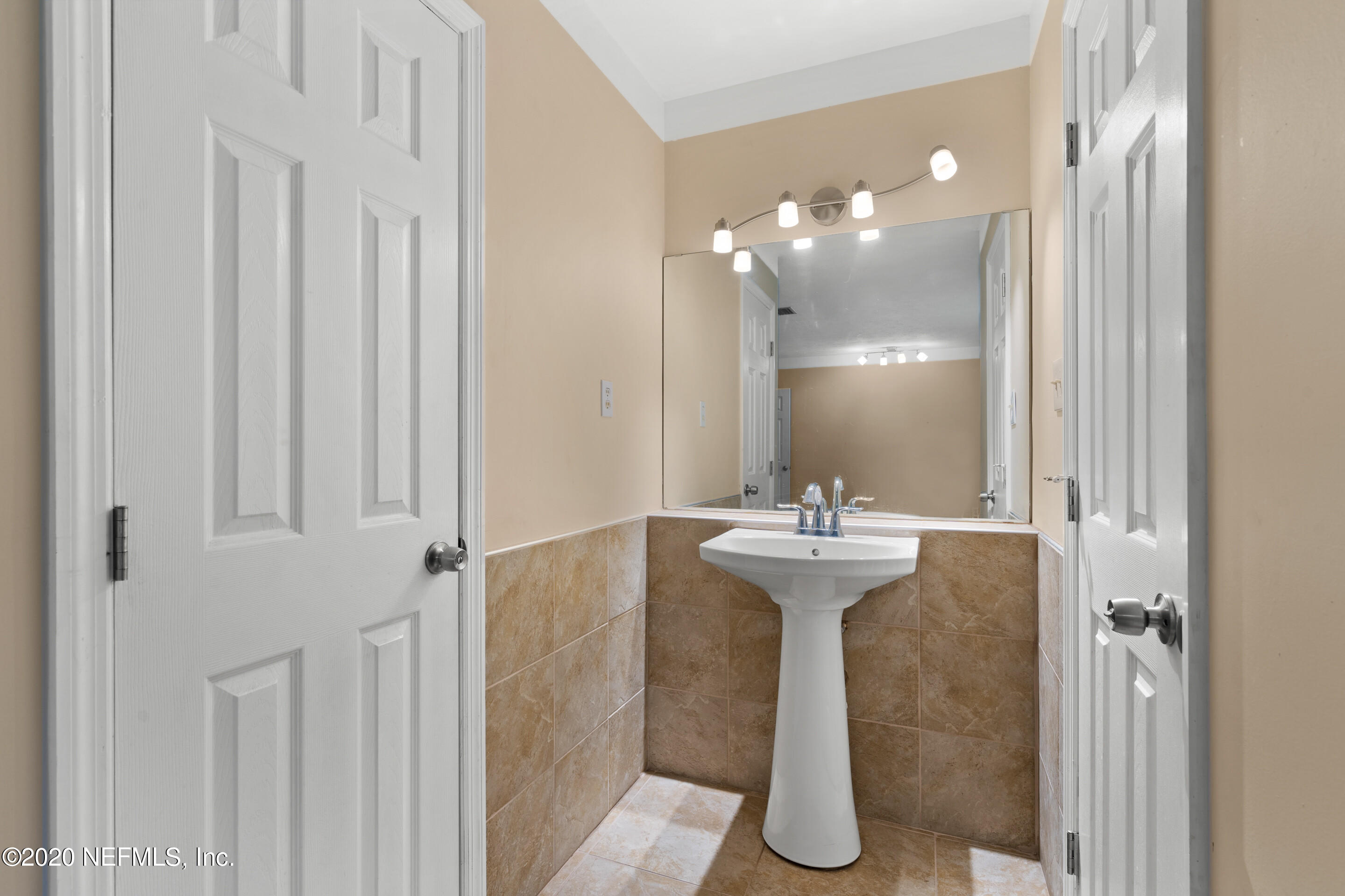 11620 Old Kings Road Jacksonville, FL 32219 - Photo 13 of 34 13 Master Bathroom