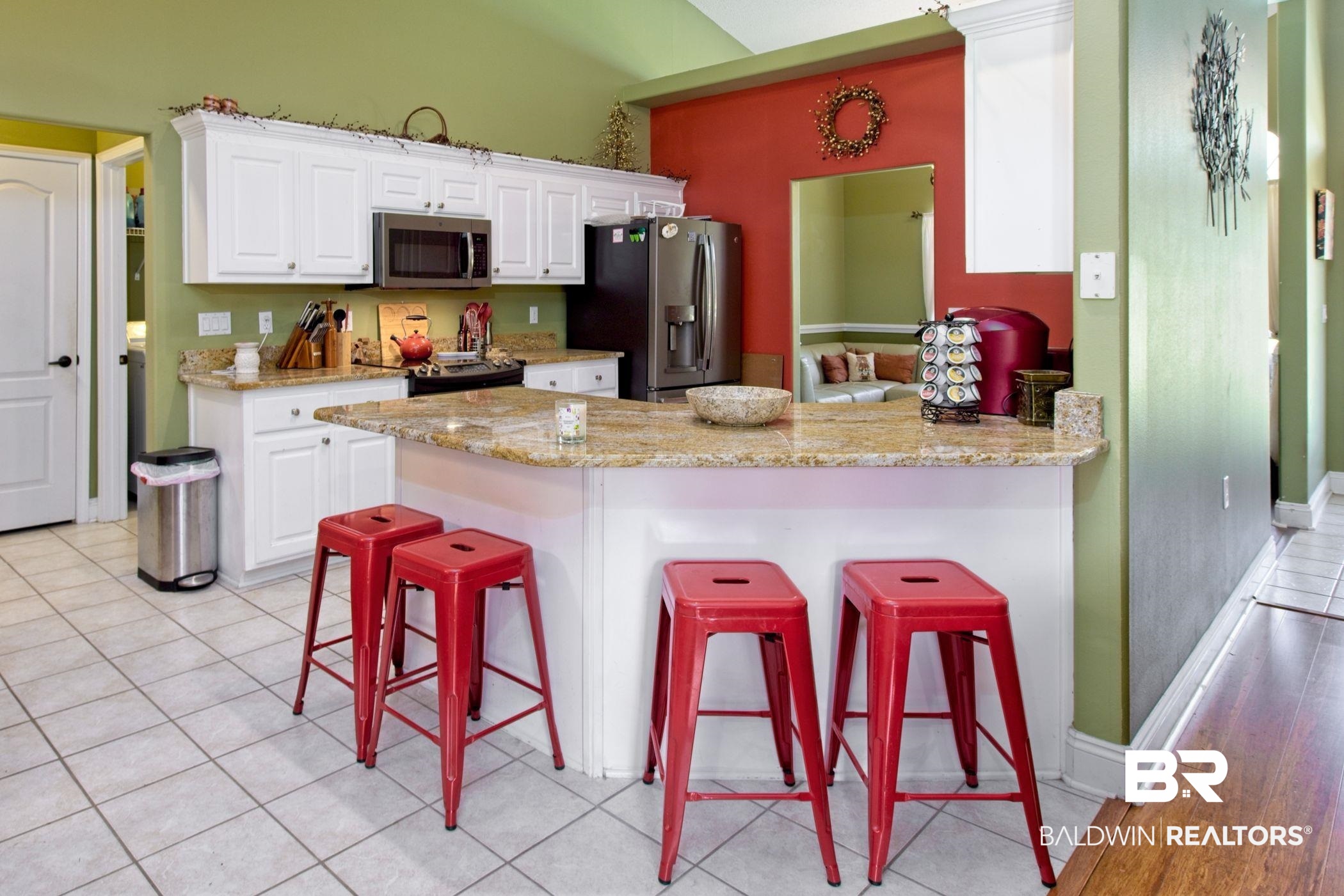 202 Oxford Way Foley, AL 36535 - Photo 5 of 15 Gallery Image 5