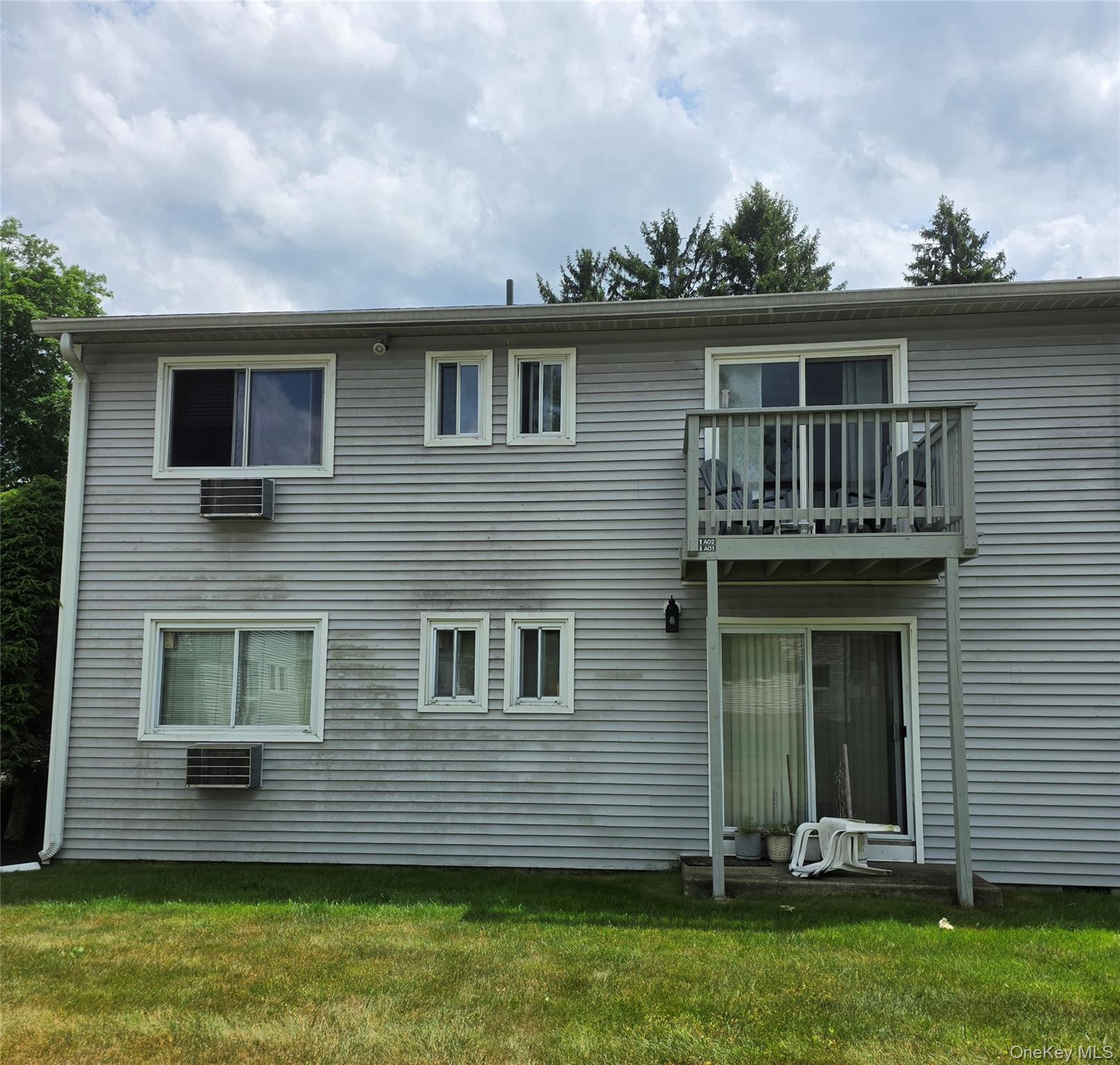 2740 South Road, Unit A2 Poughkeepsie, NY 12601 - Photo 4 of 7